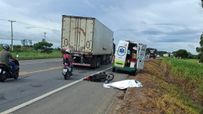 Choque frontal entre moto e caminhão mata motociclista em Linhares