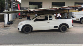 Motorista é multado pela PRF por transporte irregular em Linhares