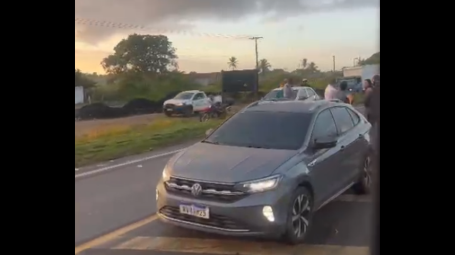 Motociclista morreu ao cair na pista na BR 101, em Linhares