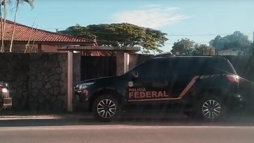 PF cumpre mandados contra 15 pessoas em Linhares e São Mateus